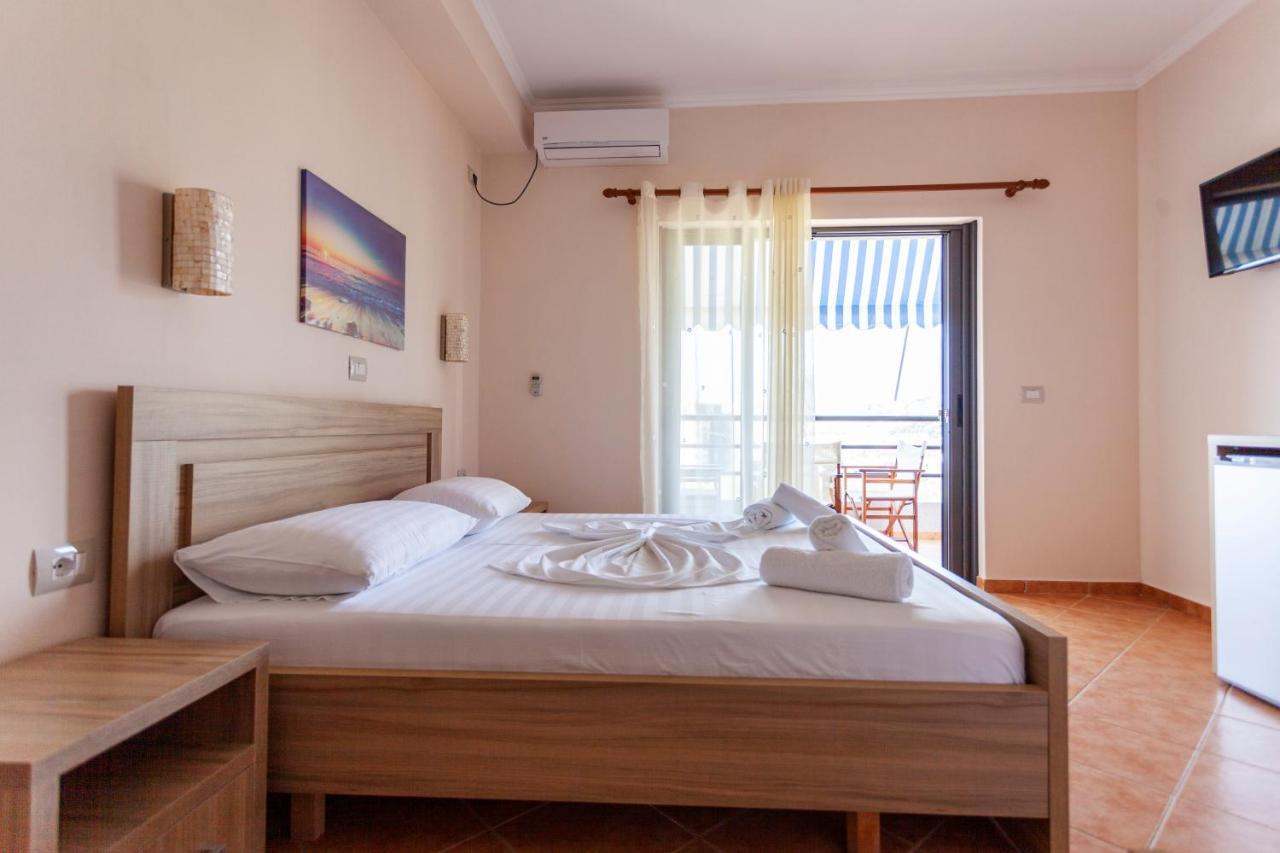 Toni Retzo Rooms ฮีมาเรอ ภายนอก รูปภาพ